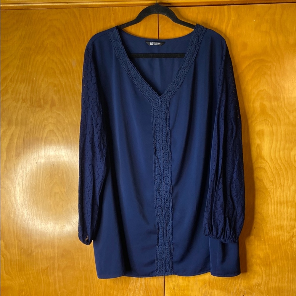 BloomChic Blue Relaxed Ribbed Blouse